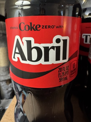 Share coke with abril 2025 - share,